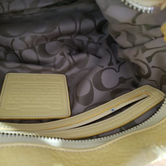 Coach Small Yellow Shoulder Bag - Picture 7 of 9